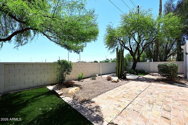 Building Photo - 4111 N 87th Pl