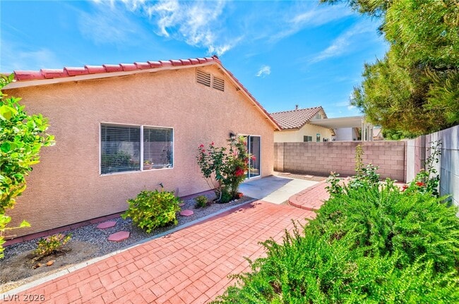 Building Photo - 2150 Hidden Ranch Terrace