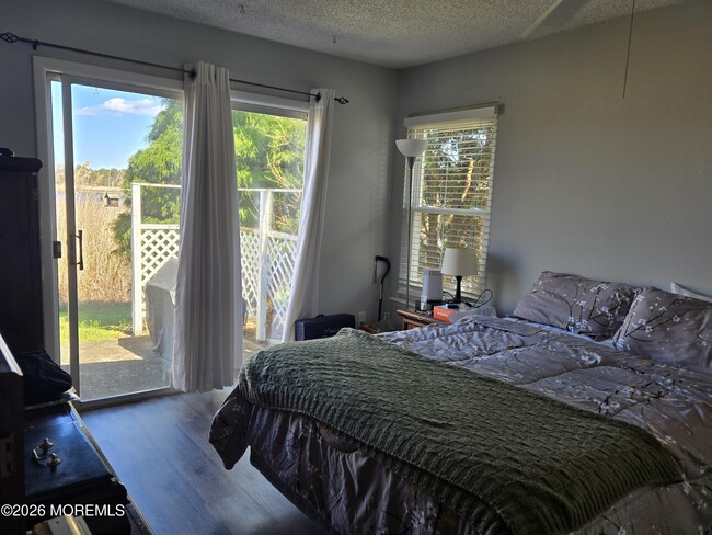 Building Photo - 51 Nautilus Dr