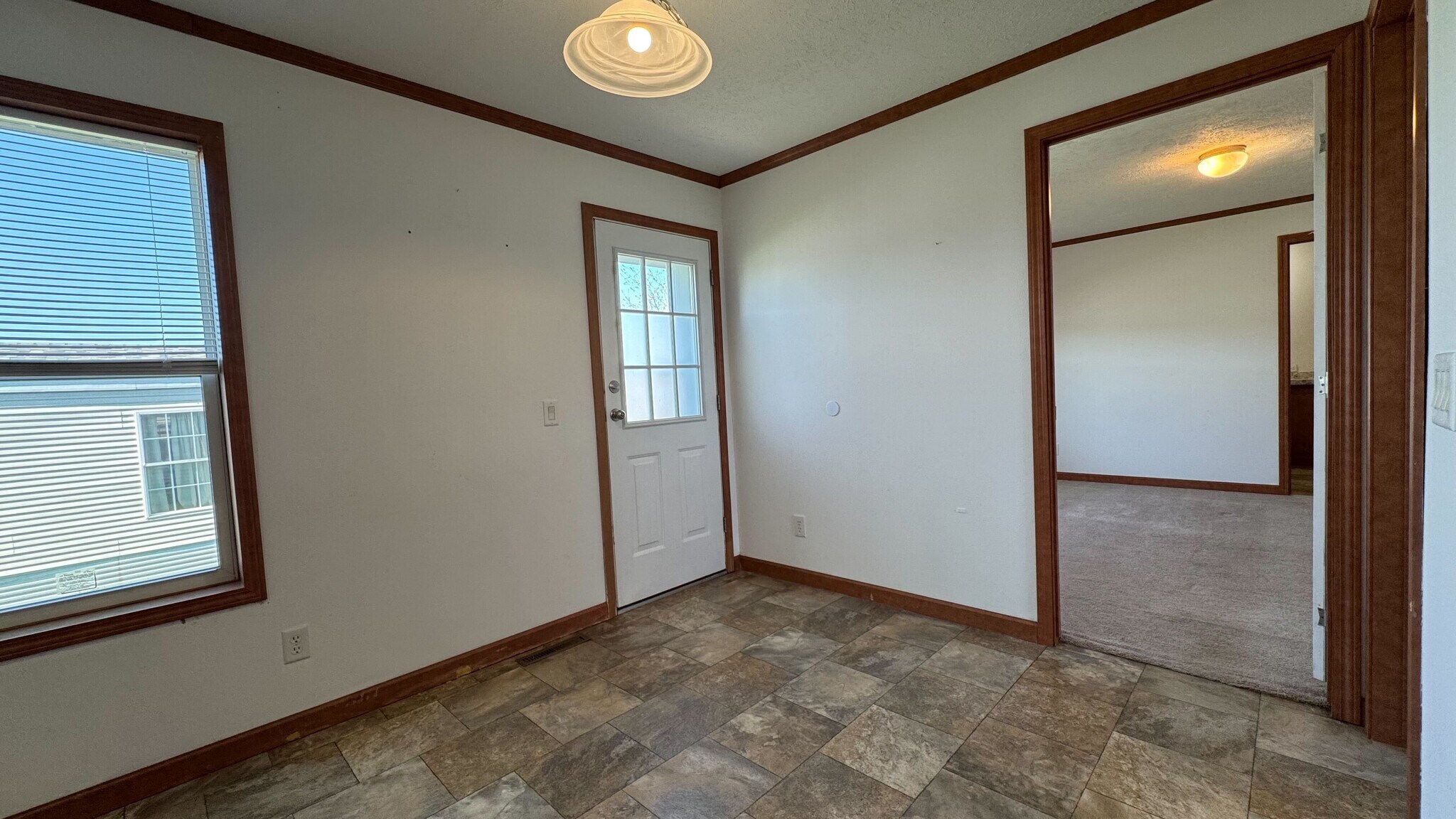 Building Photo - 2028 Mockingbird Pl NW