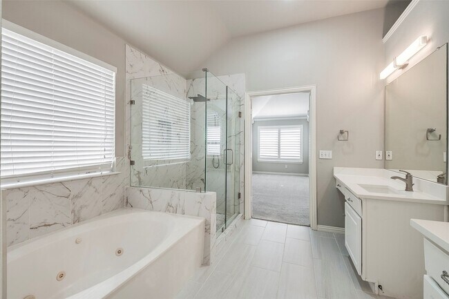 Building Photo - 4524 Burnhill Dr