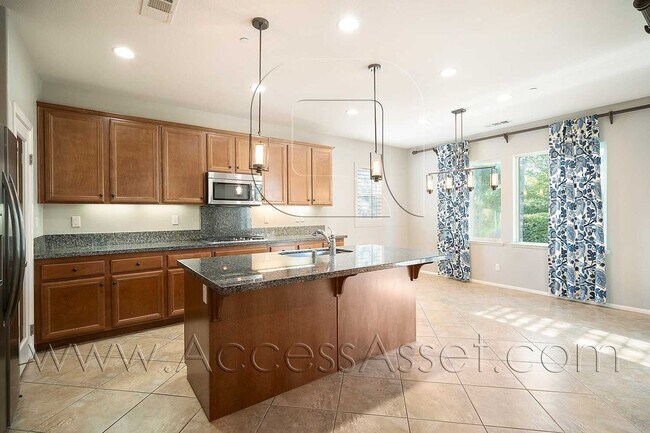 Building Photo - 29534 Dry Creek Dr