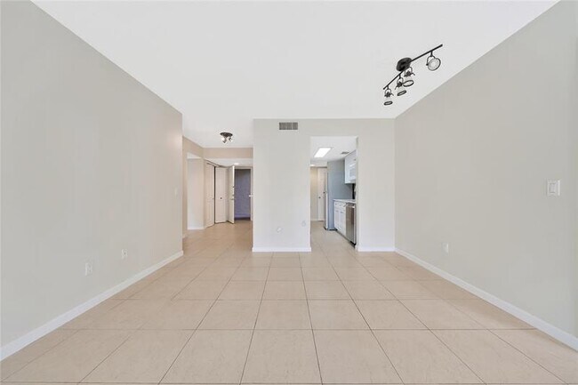 Building Photo - 4521 W McNab Rd