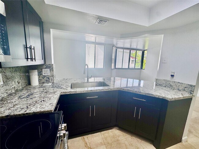 Building Photo - 8255 SW 152nd Ave