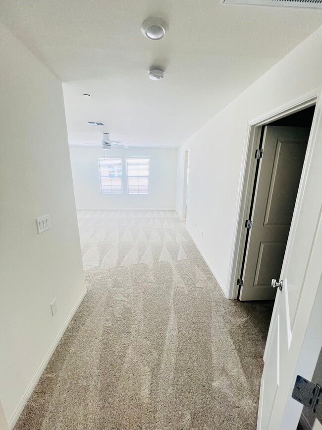 Building Photo - 3545 Via Aurelia Ln