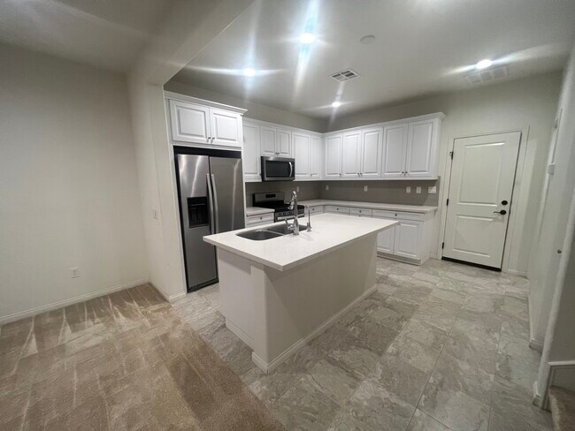 Building Photo - 2404 Sanabria Ln