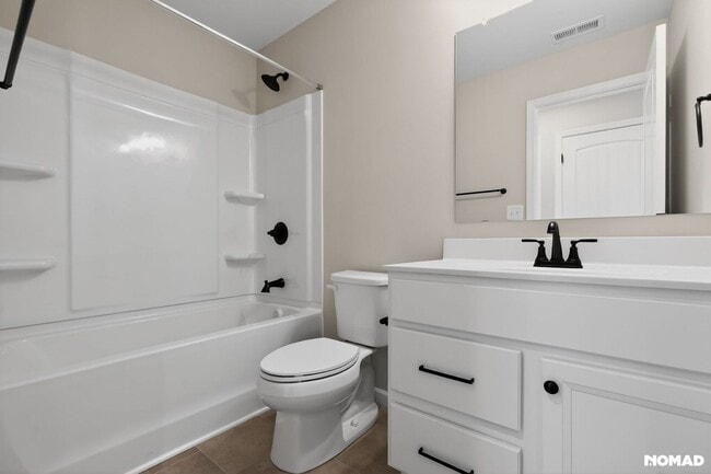 Building Photo - 203 Sage Woods Way