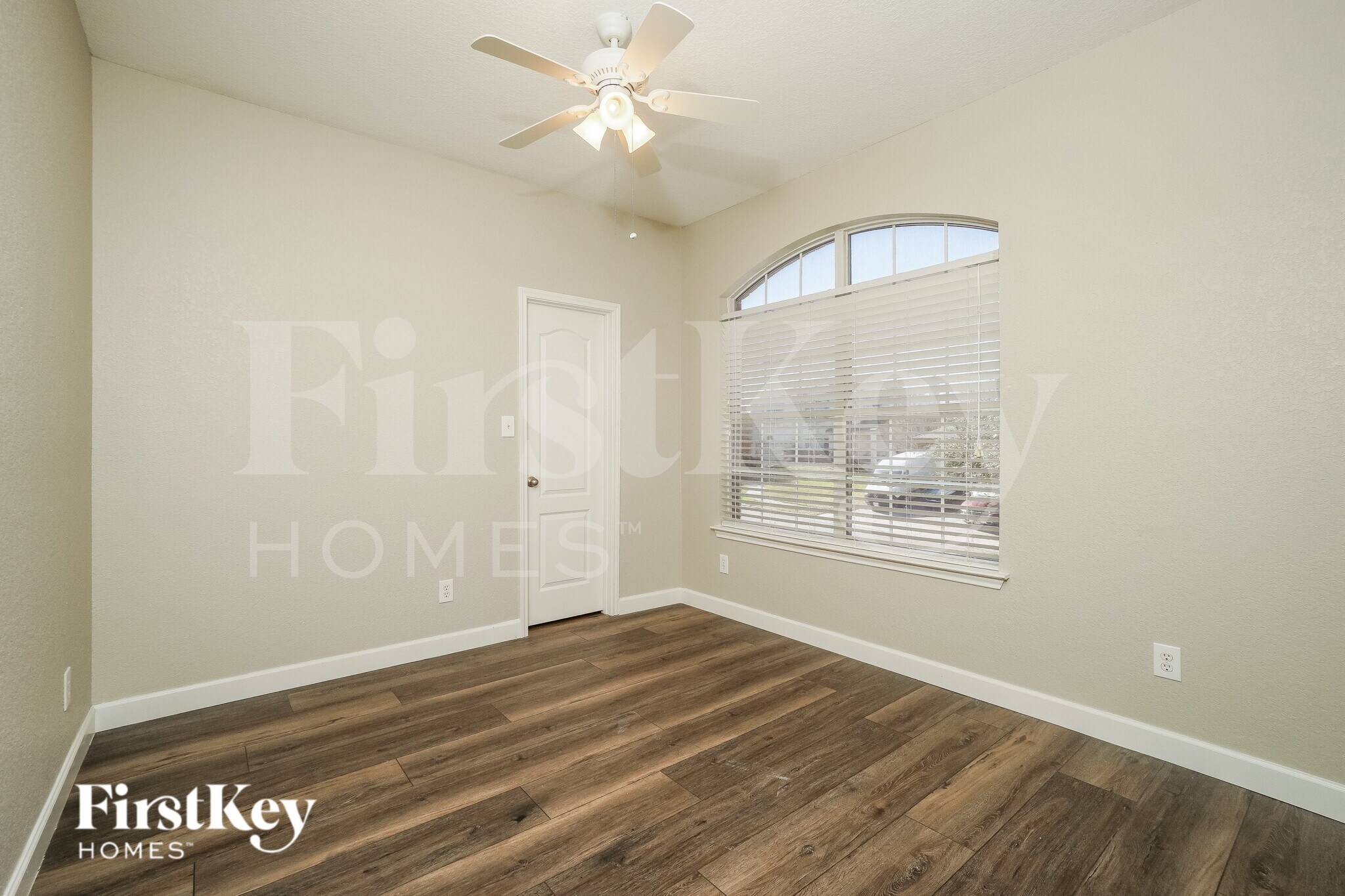 Building Photo - 1157 Kite Cor