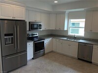 Building Photo - 27740 Roslin Dr