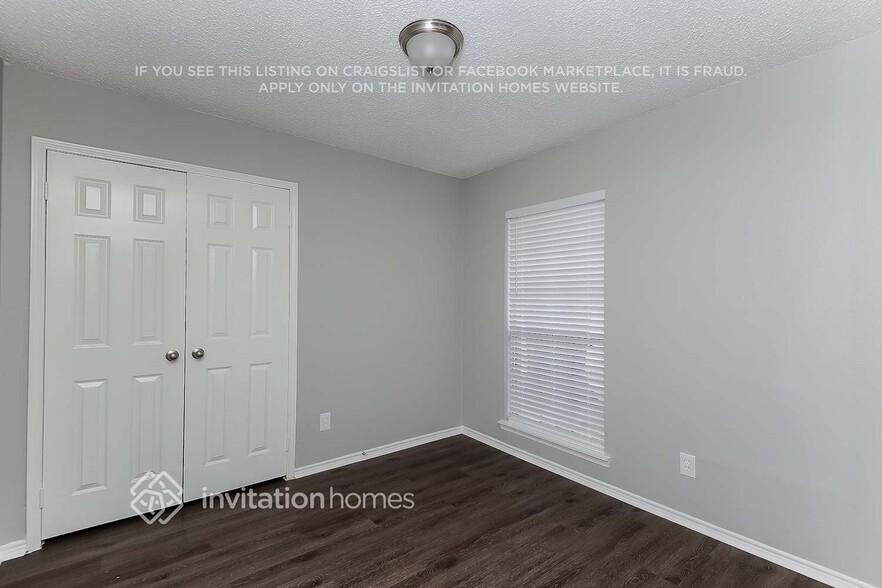 Building Photo - 3707 Seville Ln