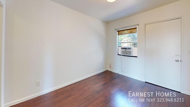 Building Photo - 834 Laguna Ave