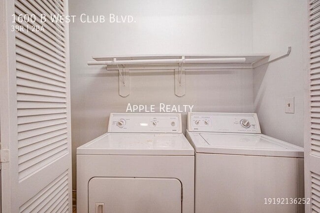 Building Photo - 1600 W Club Blvd