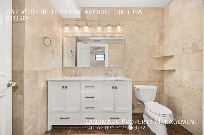 Building Photo - 842 W Belle Plaine Ave