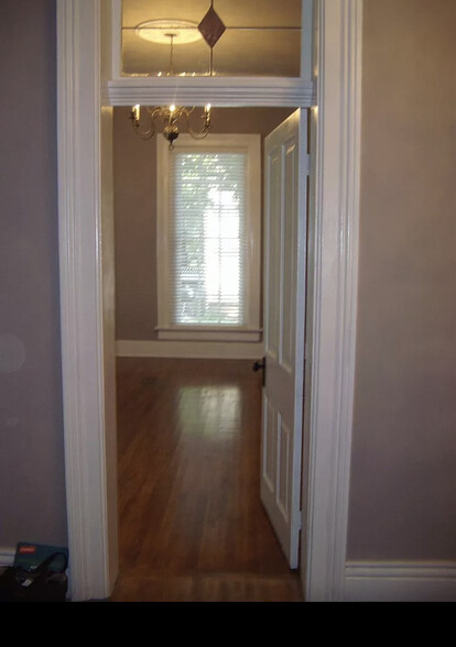 Building Photo - 608 Greenwood Ave