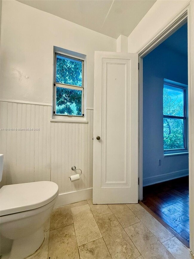 Building Photo - 4035 Meridian Ave