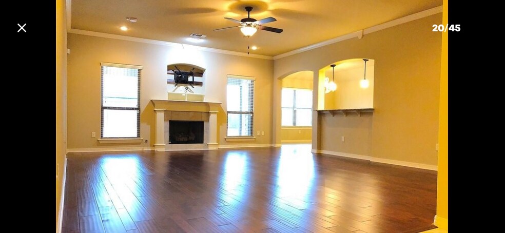 Building Photo - 2962 W Tiger Eye Dr