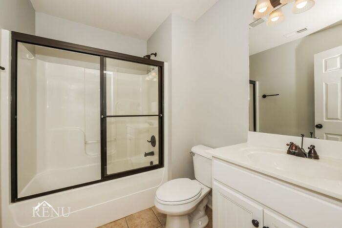 Building Photo - 1338 Sweetwater Dr