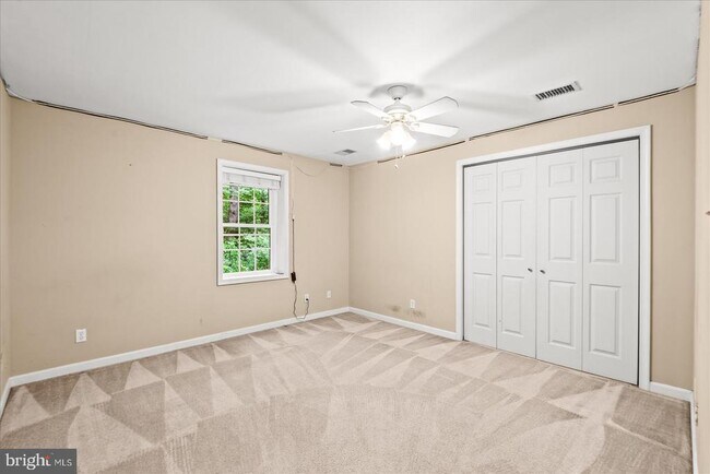 Building Photo - 80 Stonewall Dr