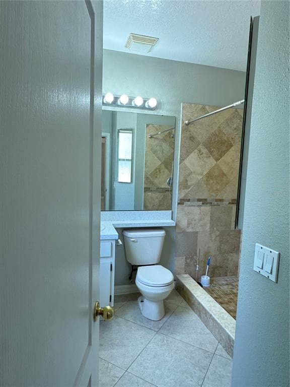 Building Photo - 18006 Birdwater Dr