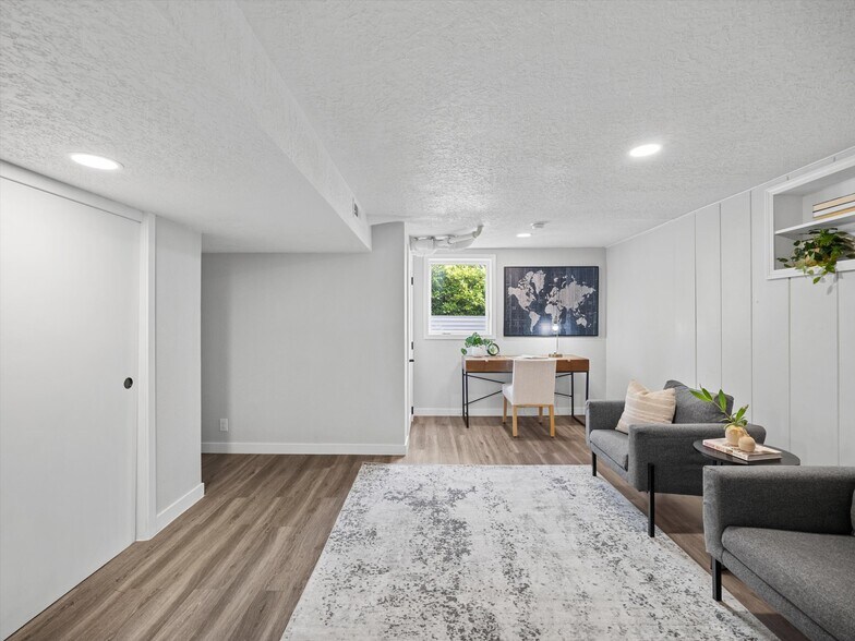 Spacious downstairs bedroom or office. - 9835 SW 80th Ave