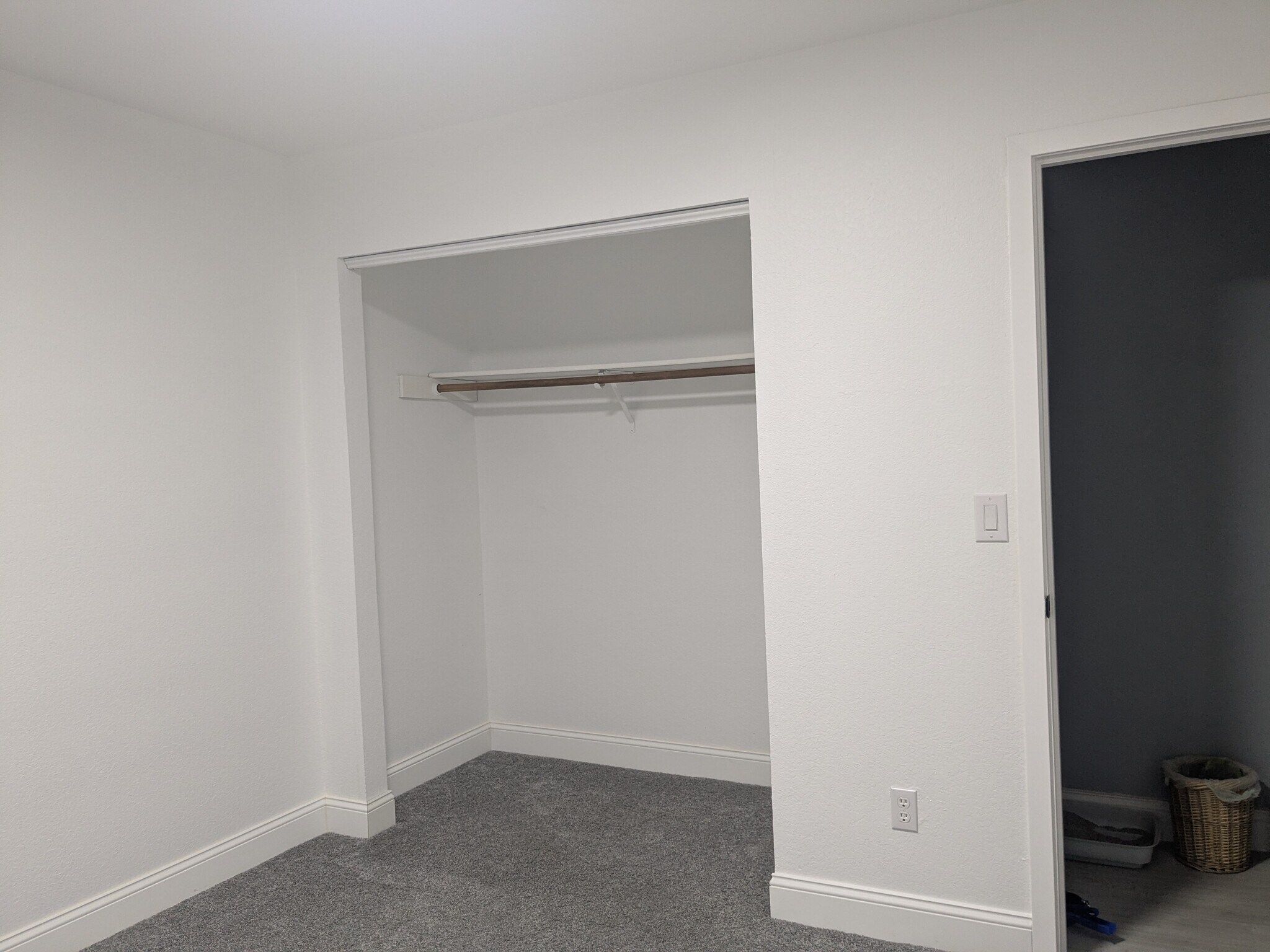 Building Photo - 24028 25th Ave S