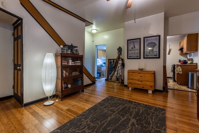 Building Photo - 618 Edgemont St