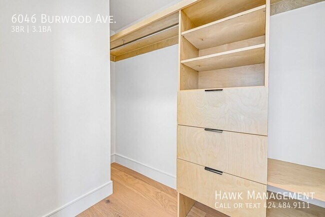 Building Photo - 6046 Burwood Ave
