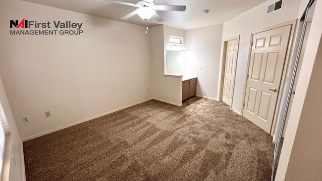 Building Photo - **Move In Special Half off first months re...