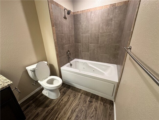 Building Photo - 2129 Brown Bear Ln