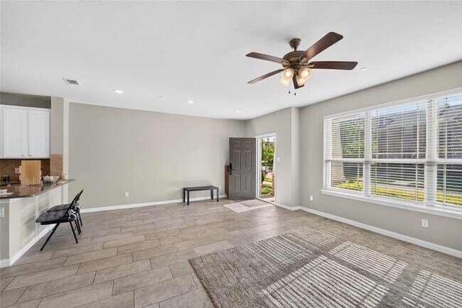 Building Photo - 3533 Cricket Dr