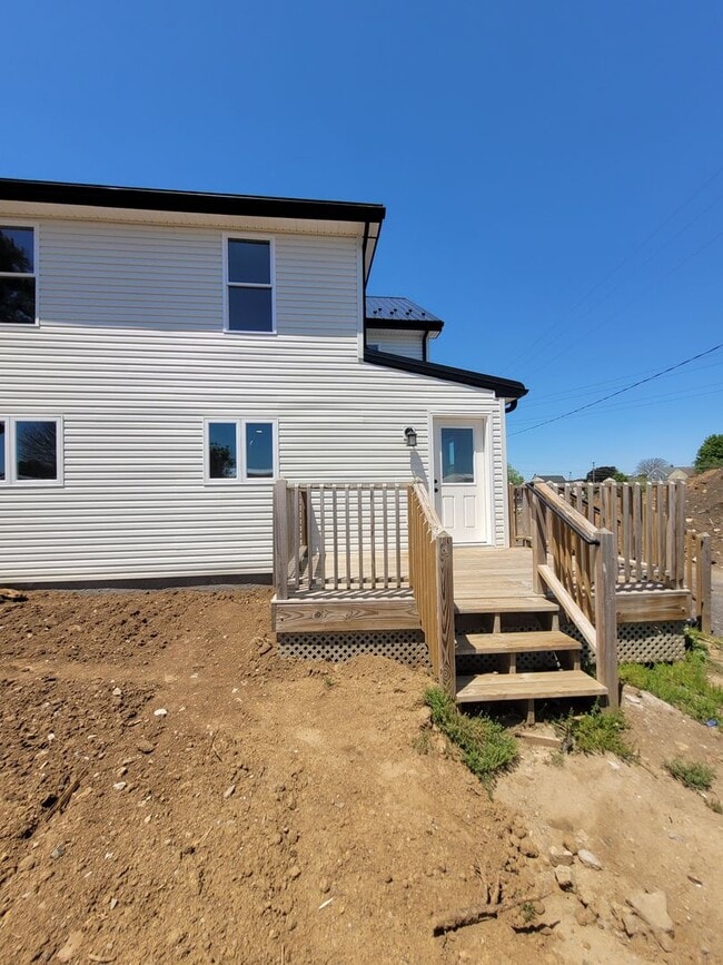 Building Photo - Newly renovated 2 Bedroom Townhome Gordonville