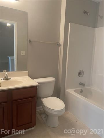 Building Photo - 1306 Stourbridge Lion Dr