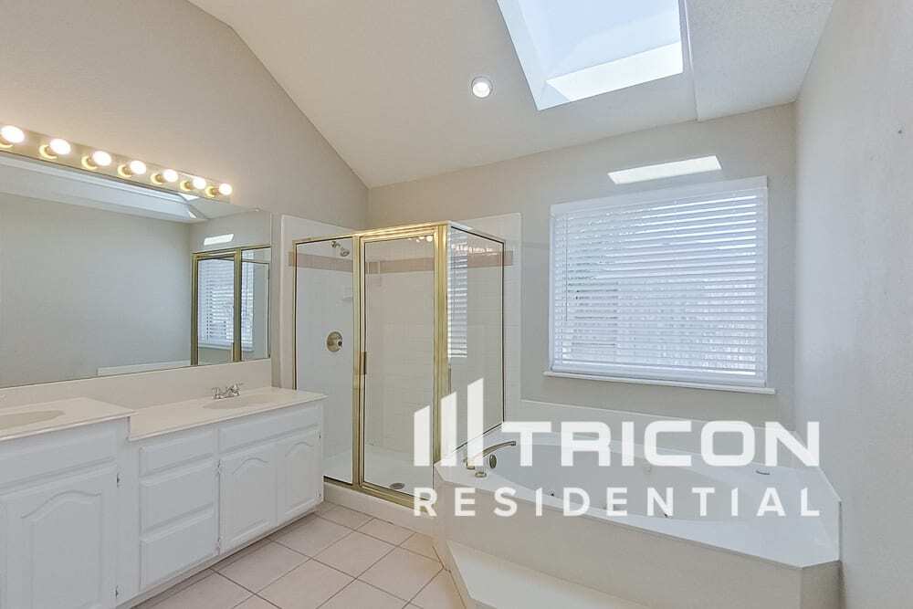 Building Photo - 2065 Mossberg Dr
