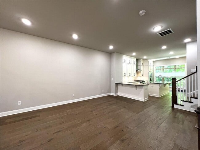 Building Photo - 4353 Parkside Pl