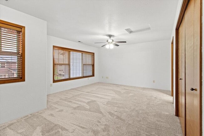 Building Photo - 3126 Alameda St