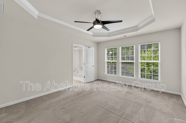 Building Photo - 8611 Macedonia Lake Dr