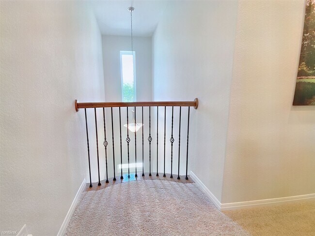 Building Photo - 3 br, 2.5 bath House - 175 Breedlove