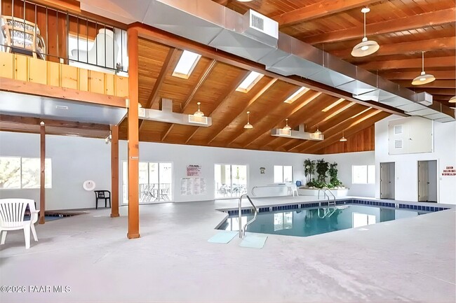 Building Photo - 2518 Hilltop Rd