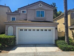 Building Photo - 3 Bedroom - 2.5 Bathroom home in Woodwind at Discovery Hills