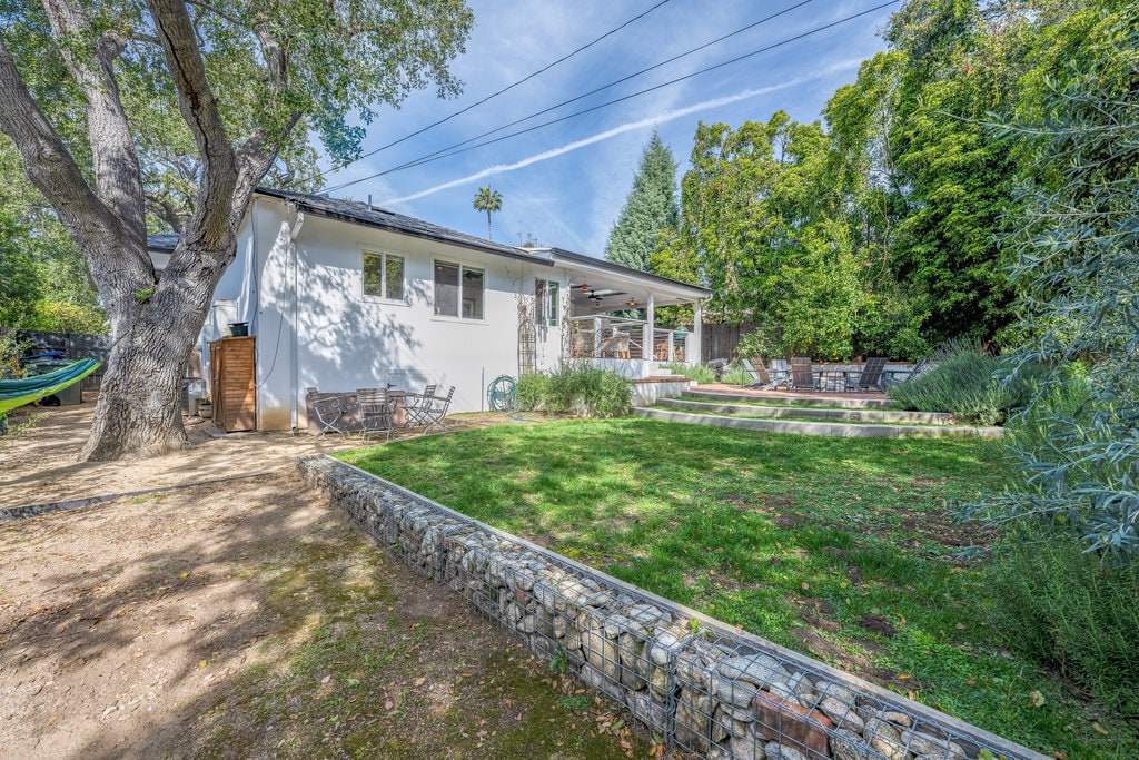 Building Photo - 2152 Grand Oaks Ave