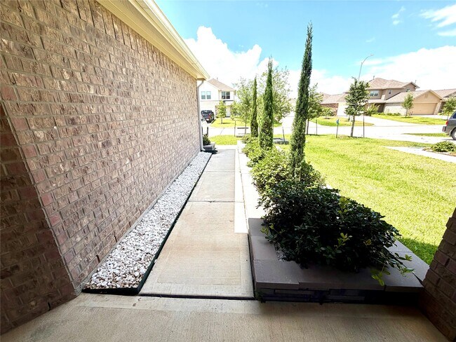 Building Photo - 26806 Jasmine Breeze Dr