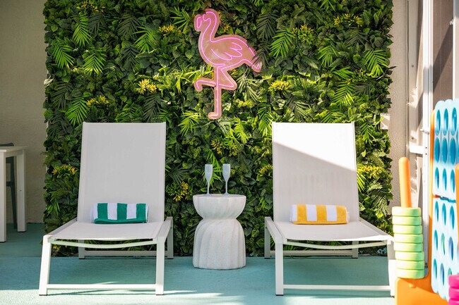 Building Photo - 1136 9th Square