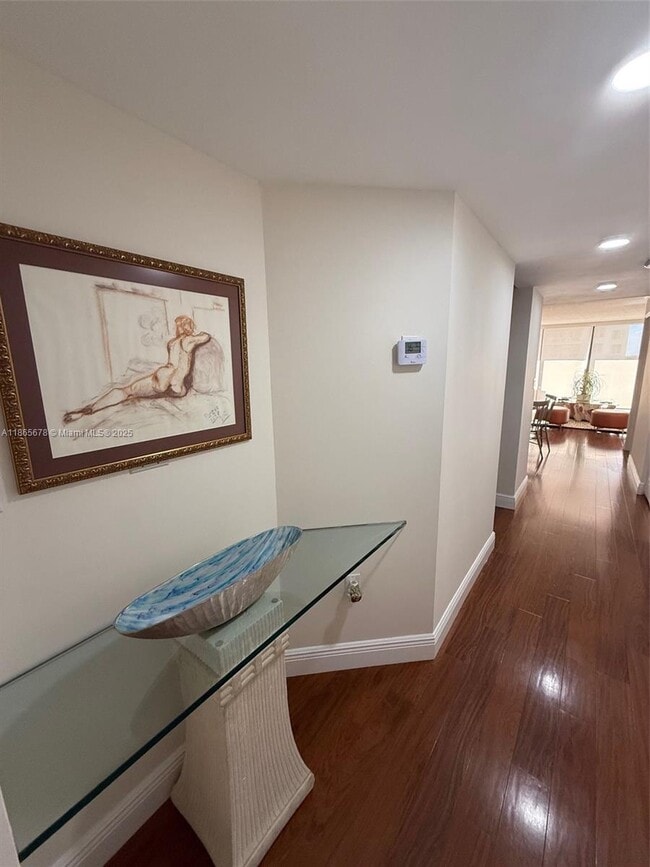 Building Photo - 5757 Collins Ave