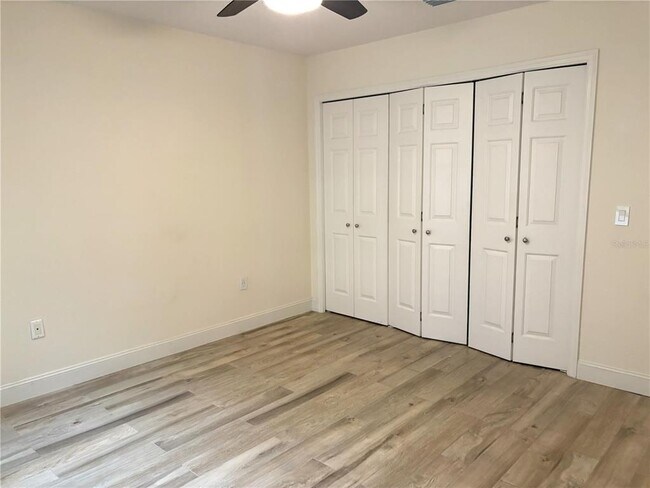 Building Photo - 4427 NE 5th St