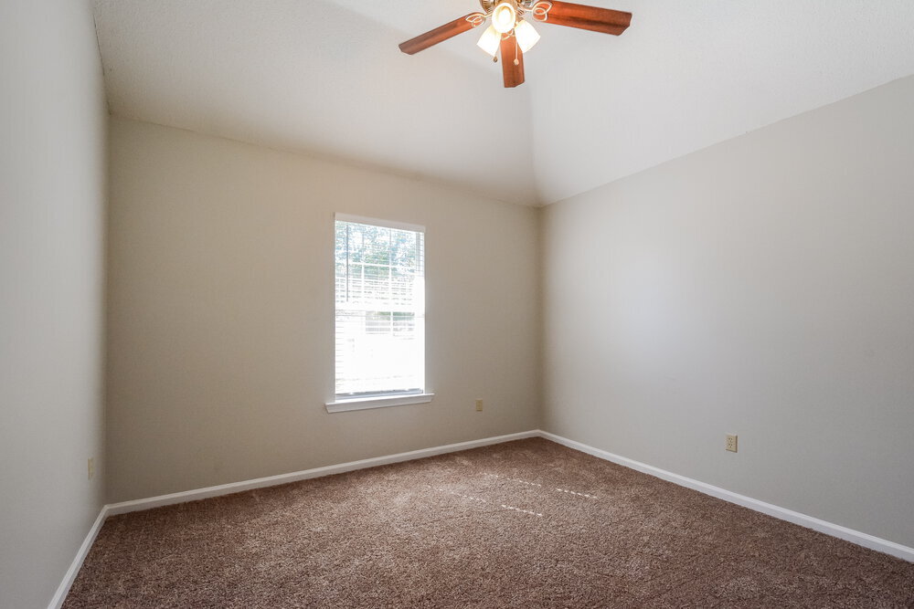 Building Photo - 6202 Morgan Manor Cove