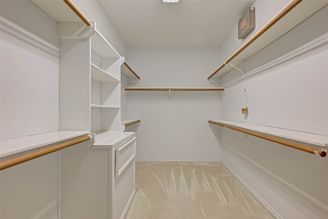 Building Photo - 14303 Reissen Ln