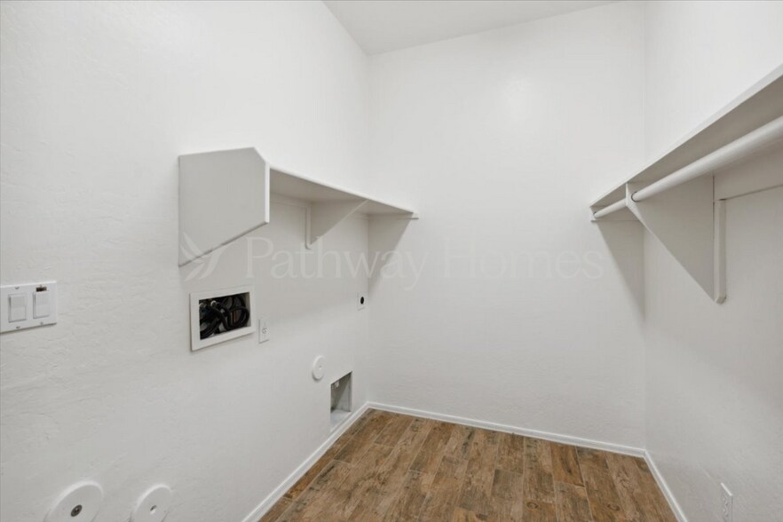 Building Photo - 17762 W Watson Ln