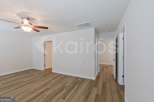 Building Photo - 116 Inez Ave