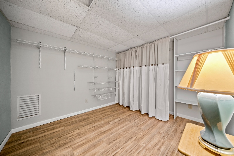 Building Photo - 59 Woodland Rd SW