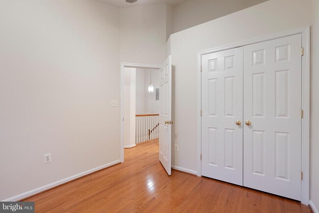 Building Photo - 4021 Fairfax Center Hunt Trail